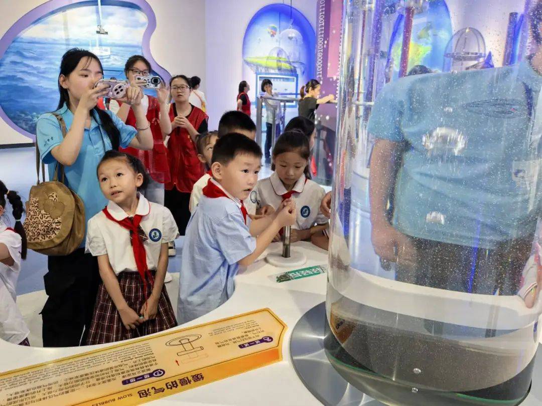 将封闭施工第三届“文明一瓶水”活动正式启动爱游戏app手机版【新闻晚餐】这座大桥即(图6)