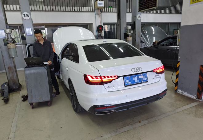 忧护航 一汽奥迪全时专业守护爱游戏app体育暖心服务 无(图7)
